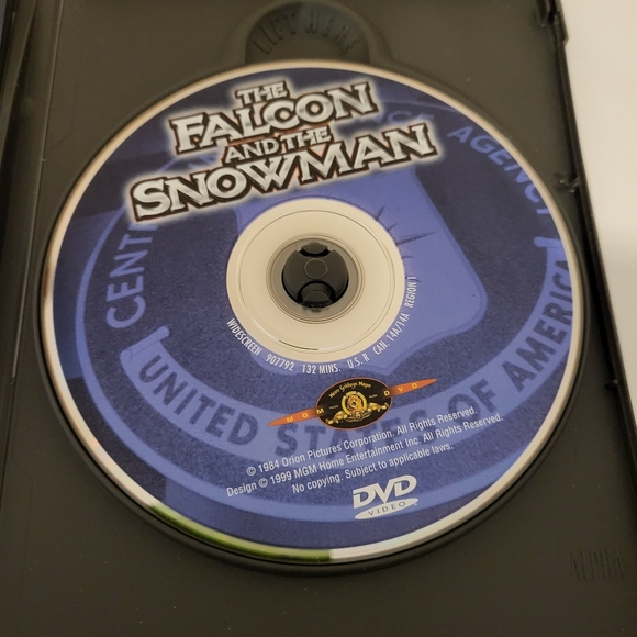 The Falcon and the Snowman DVD - Picture 4 of 5